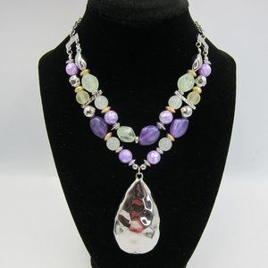 CHICO'S  Teardrop Pendant Necklace Silver Hammered Metal Silver Purple Stone NEW